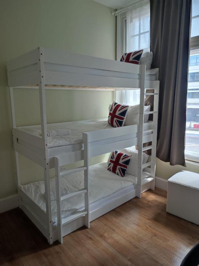 Room At 264 ลอนดอน ภายนอก รูปภาพ
